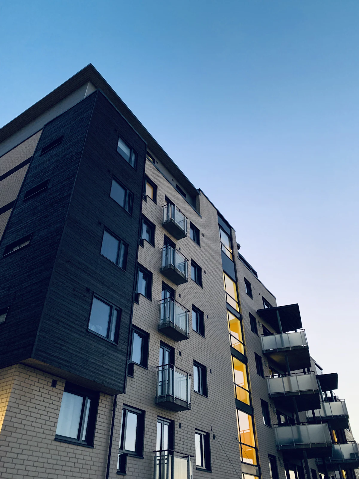 Modernes Mehrfamilienhaus in Köln